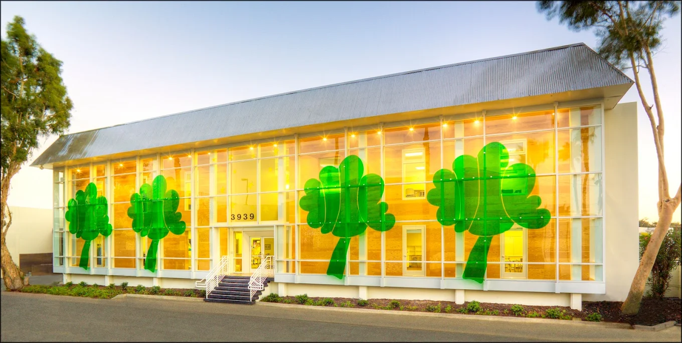 park central school building facade
